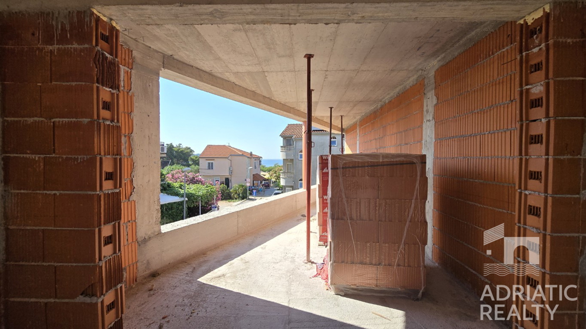 Vodice, ampio appartamento bilocale in nuova costruzione - 2 minuti dalla spiaggia