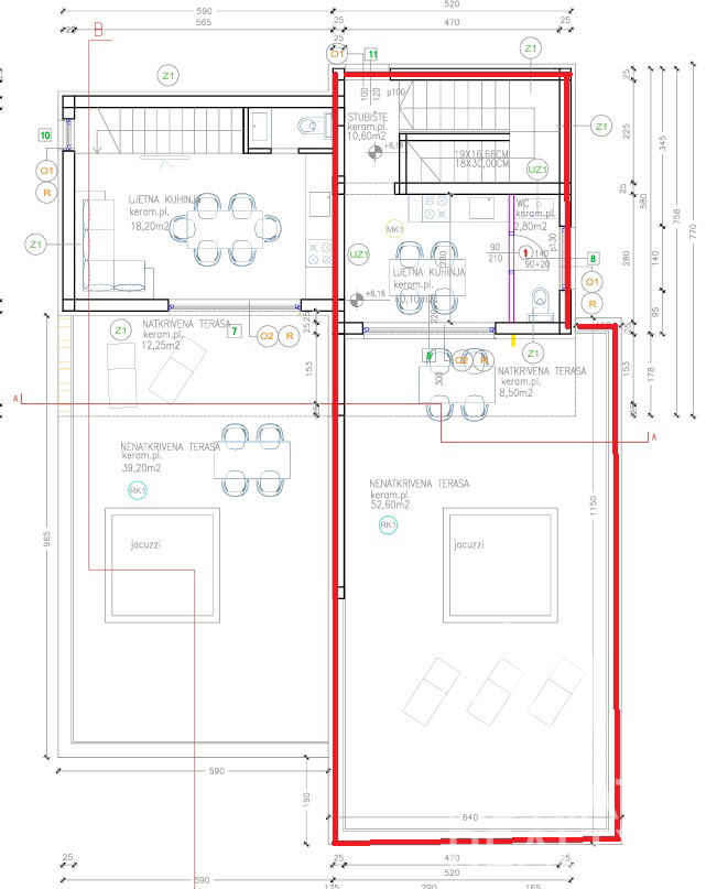 Vodice, appartamento su due piani con terrazza sul tetto e splendida vista sul mare