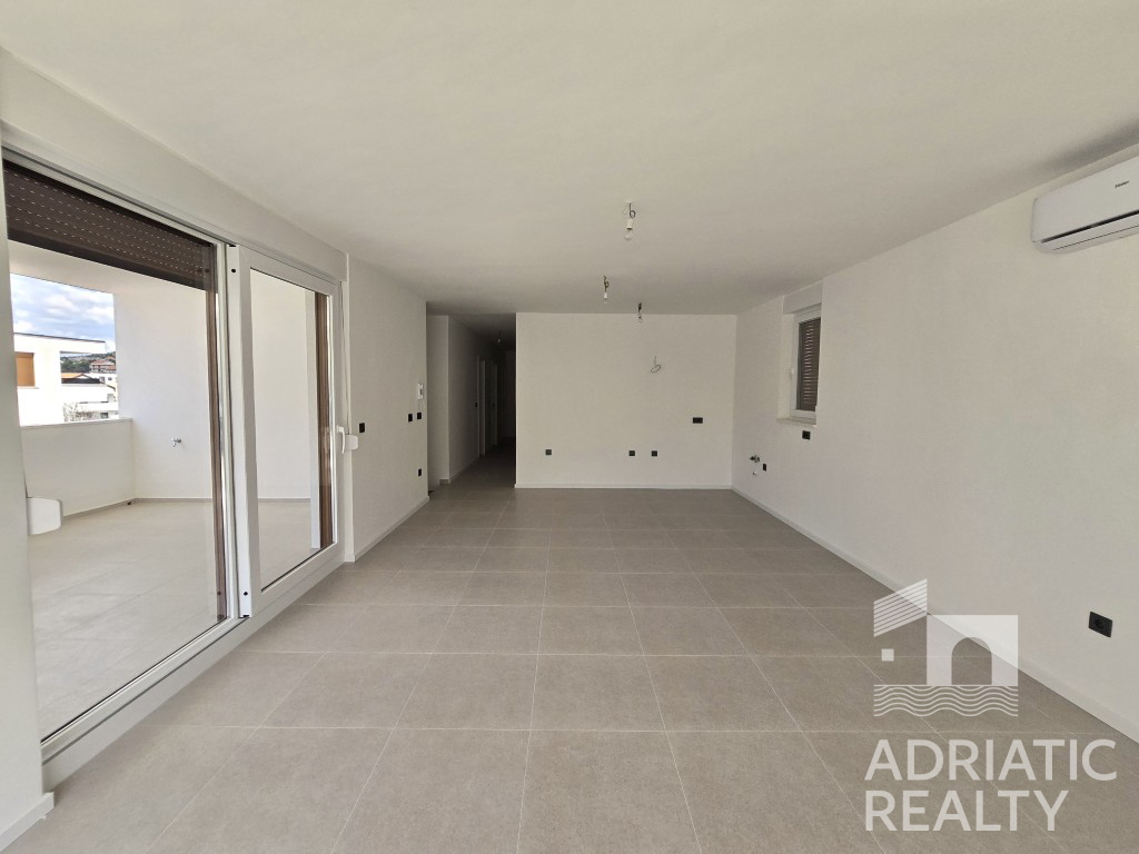 Grebaštica, attico con splendida vista sul mare, 4 camere da letto, 121,90 m2