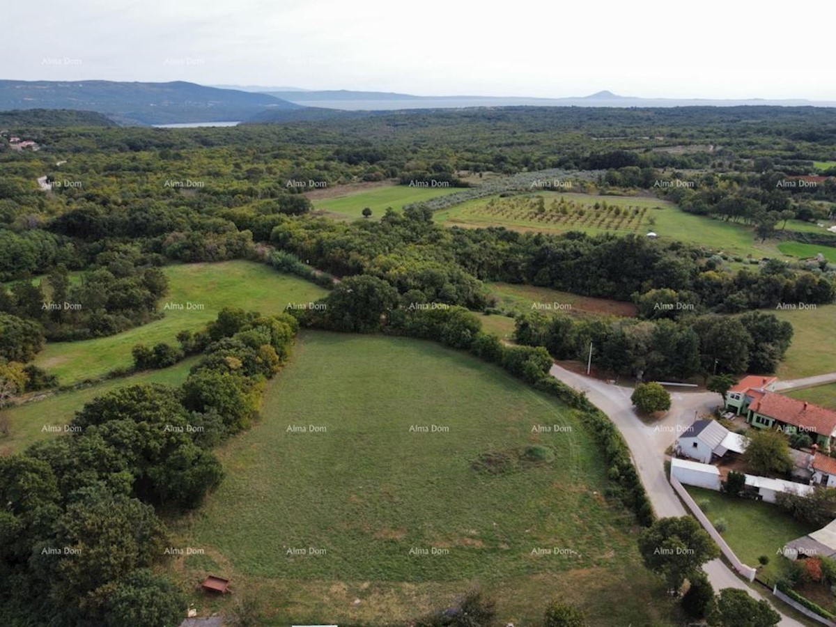 Vendita di terreno edificabile, Rakalj