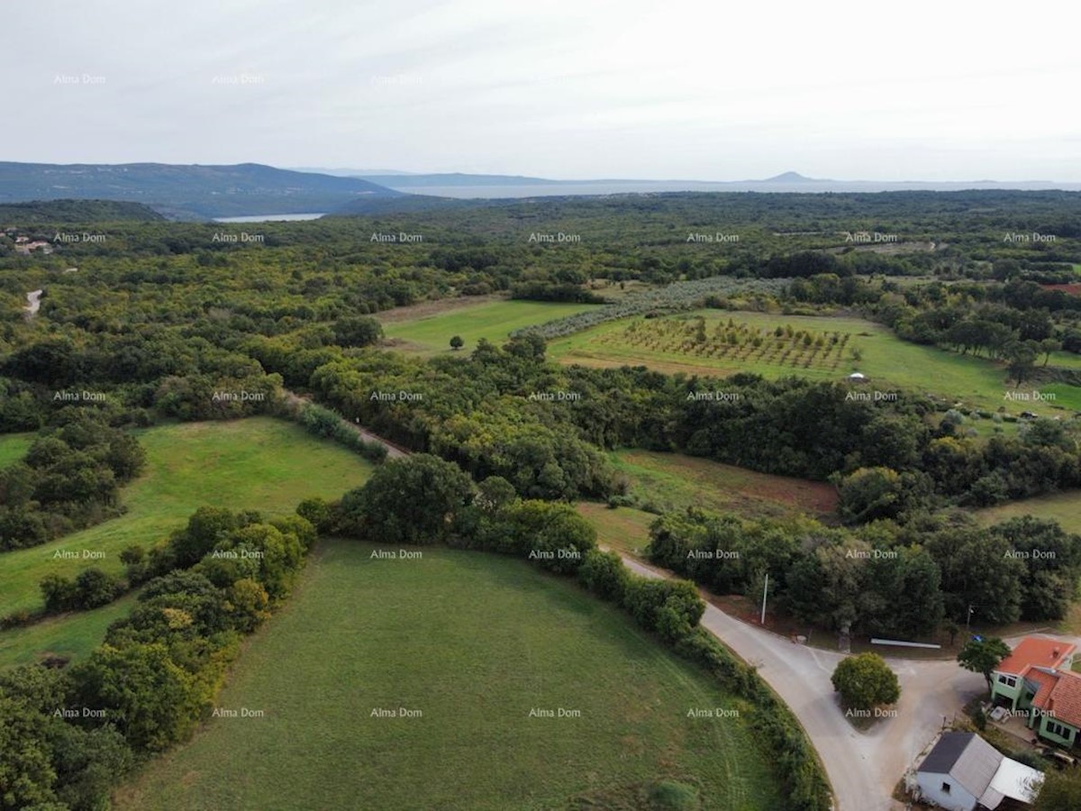 Vendita di terreno edificabile, Rakalj