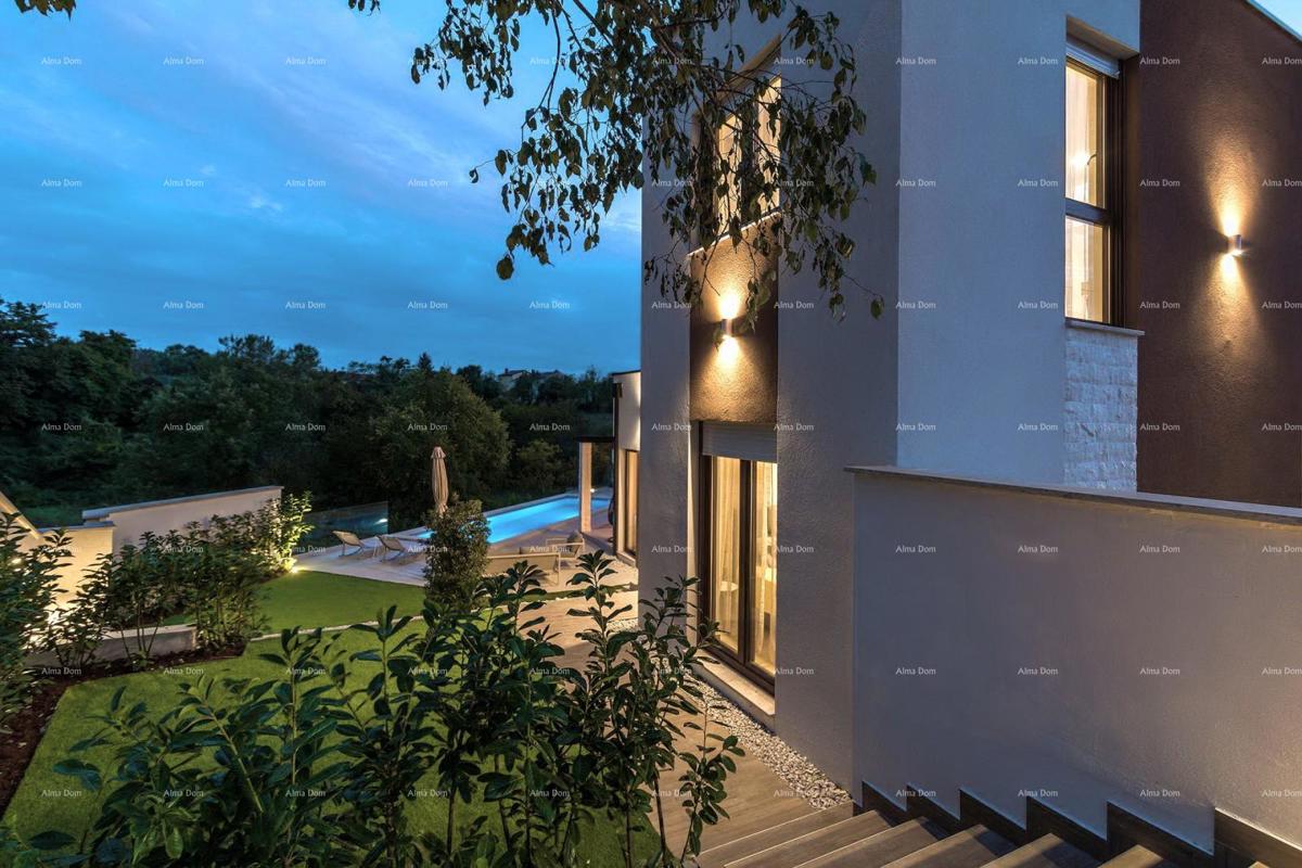 Moderna bifamiliare con piscina nella tranquilla Svetvinčento, ideale per vacanze o affitto!