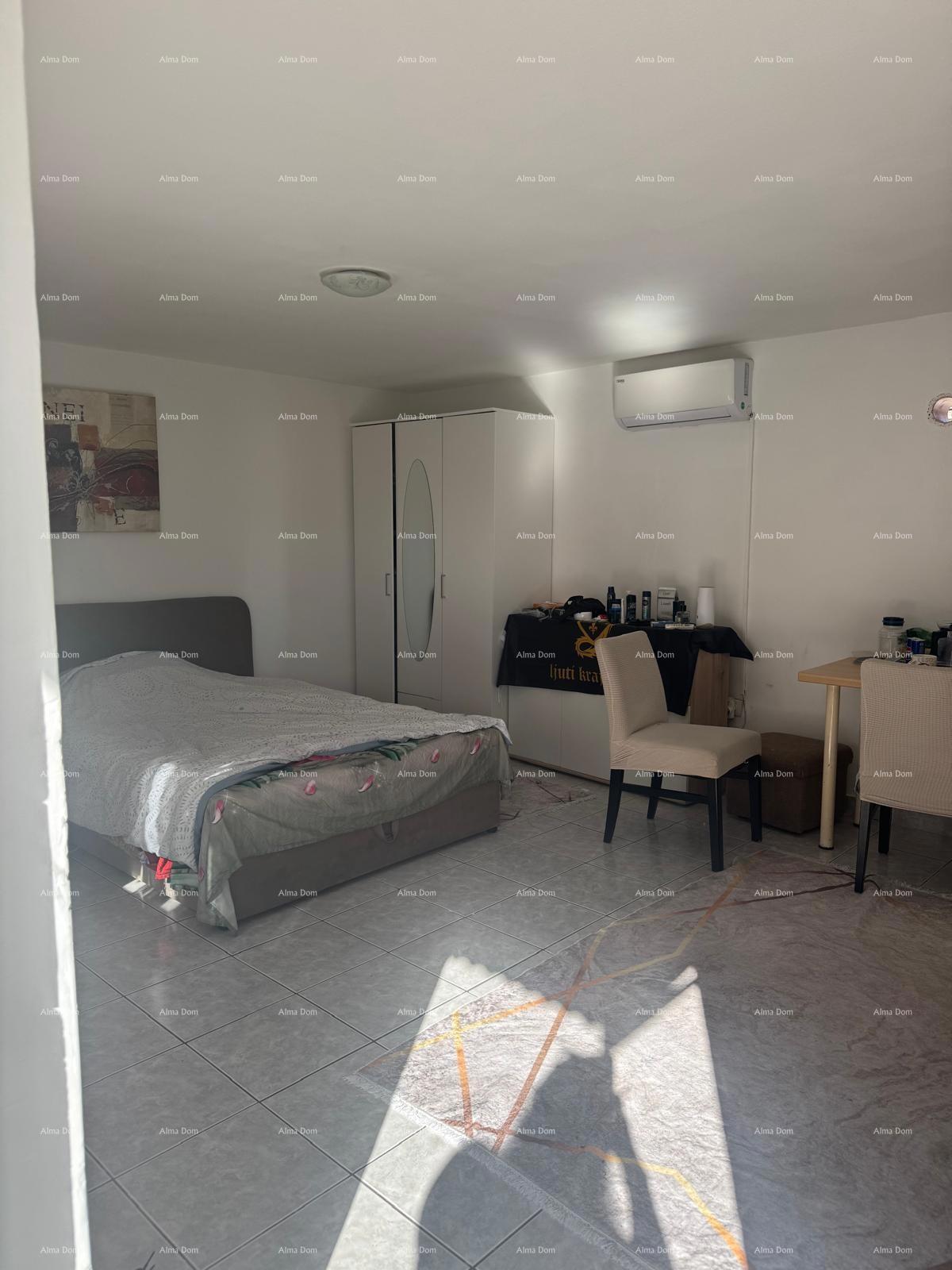 Vendita di una casa in zona centrale con edificio accessorio, Pola!