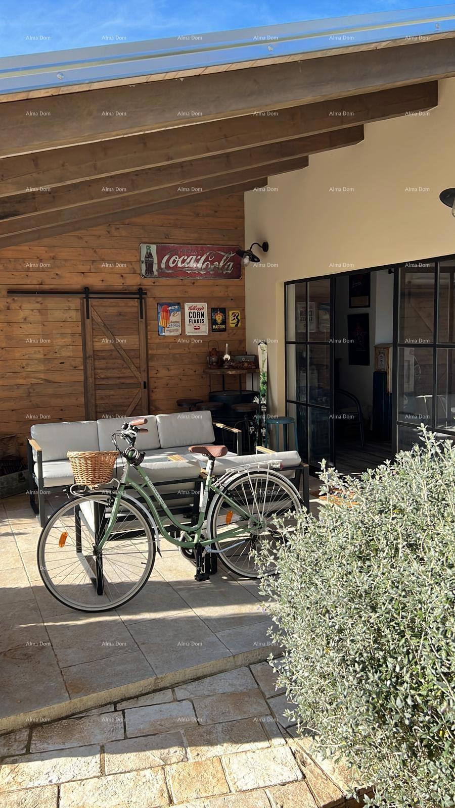 La splendida casa rustica con piscina e piccolo edificio