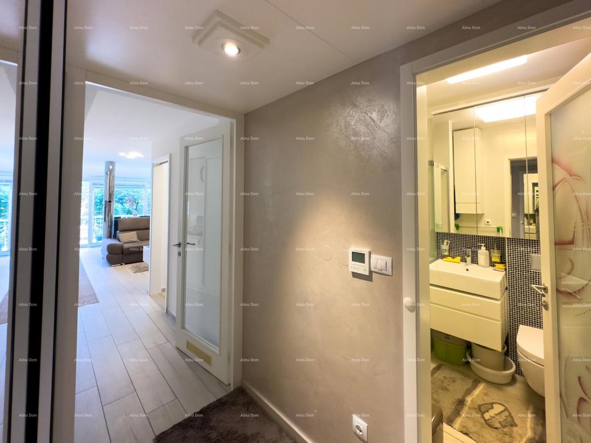 Vendiamo un appartamento ristrutturato a Duga Uvala!