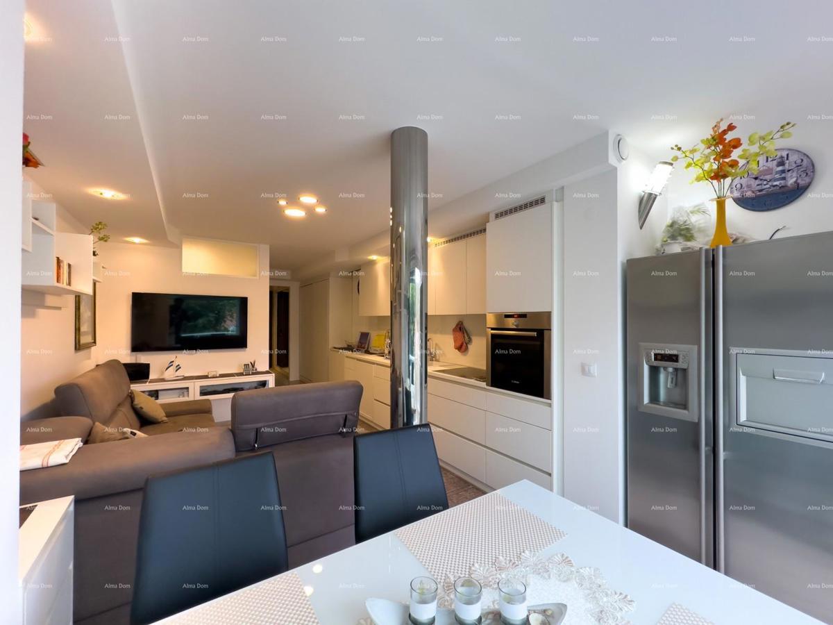 Vendiamo un appartamento ristrutturato a Duga Uvala!