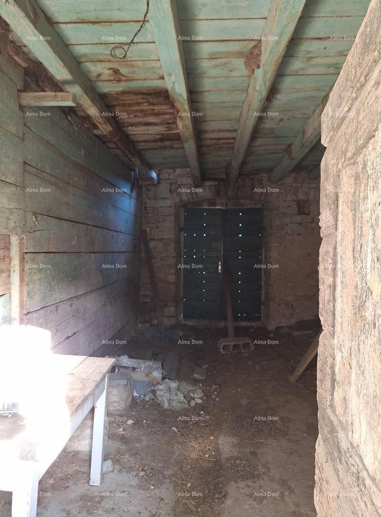 In vendita: Autentica casa in pietra con giardino – Vodnjan.