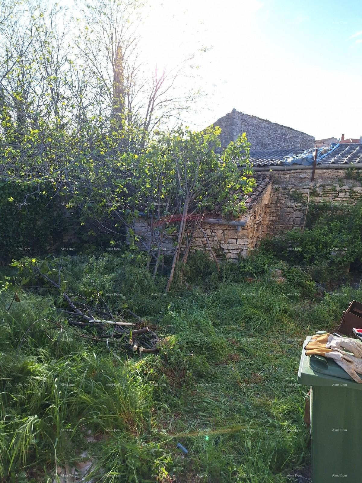 In vendita: Autentica casa in pietra con giardino – Vodnjan.