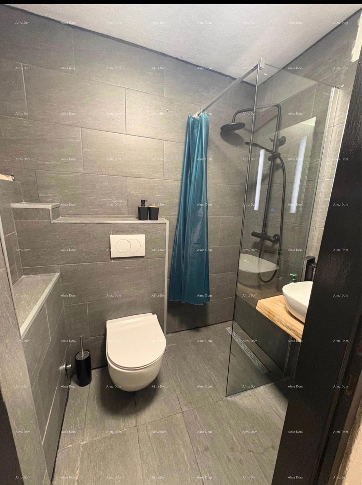 Vendita - appartamento ristrutturato nel centro storico della città, Rovigno!