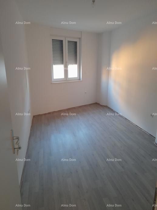 Vendita - appartamento con posto auto in ottima posizione, Pola!