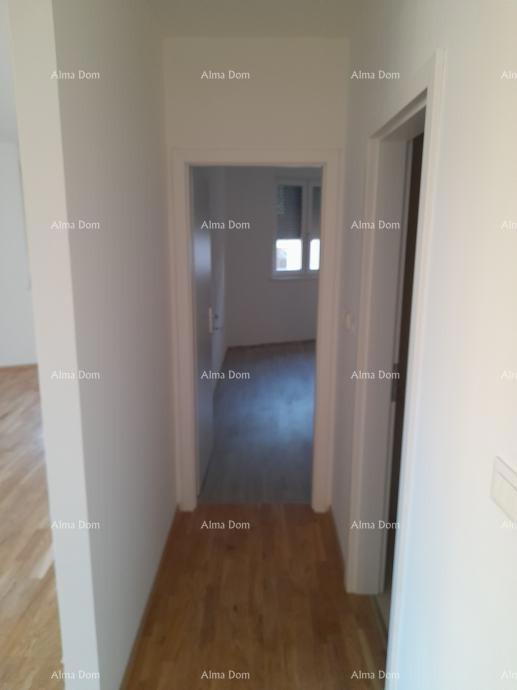 Vendita - appartamento con posto auto in ottima posizione, Pola!