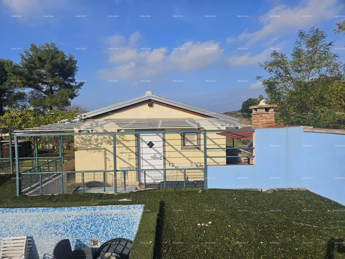 Rovinj – appartamento al piano terra con piscina e grande terreno (68 m²)