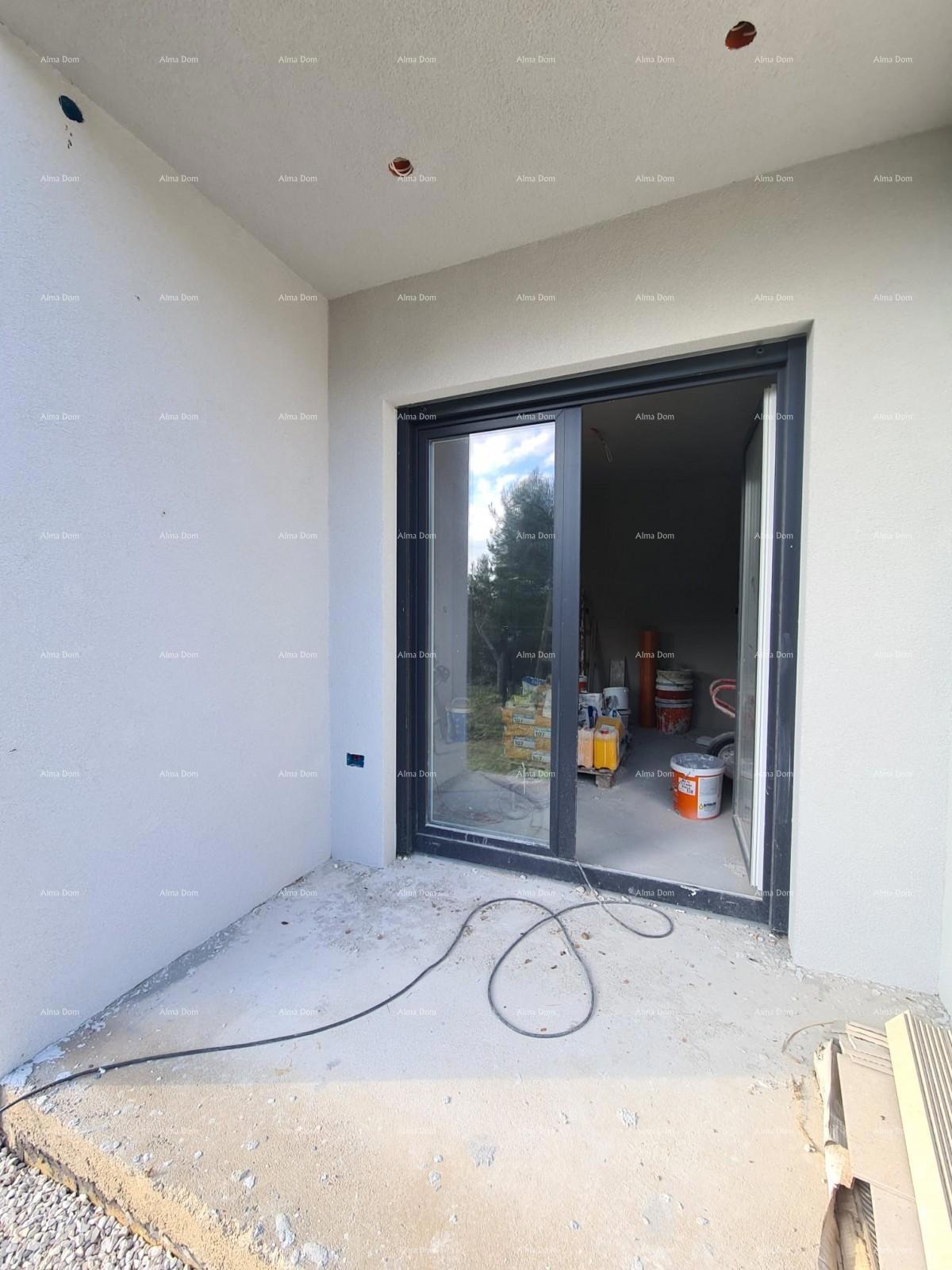 Appartamento in vendita a Pola