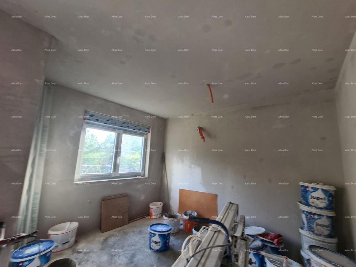 Appartamento in vendita a Pola