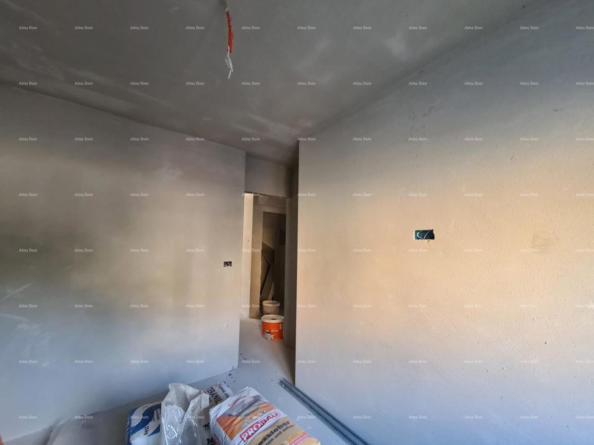 Appartamento in vendita a Pola