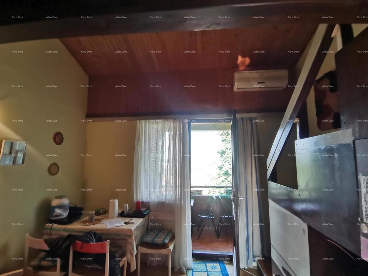 In vendita appartamento su due piani, 38 m², Červar-Porat