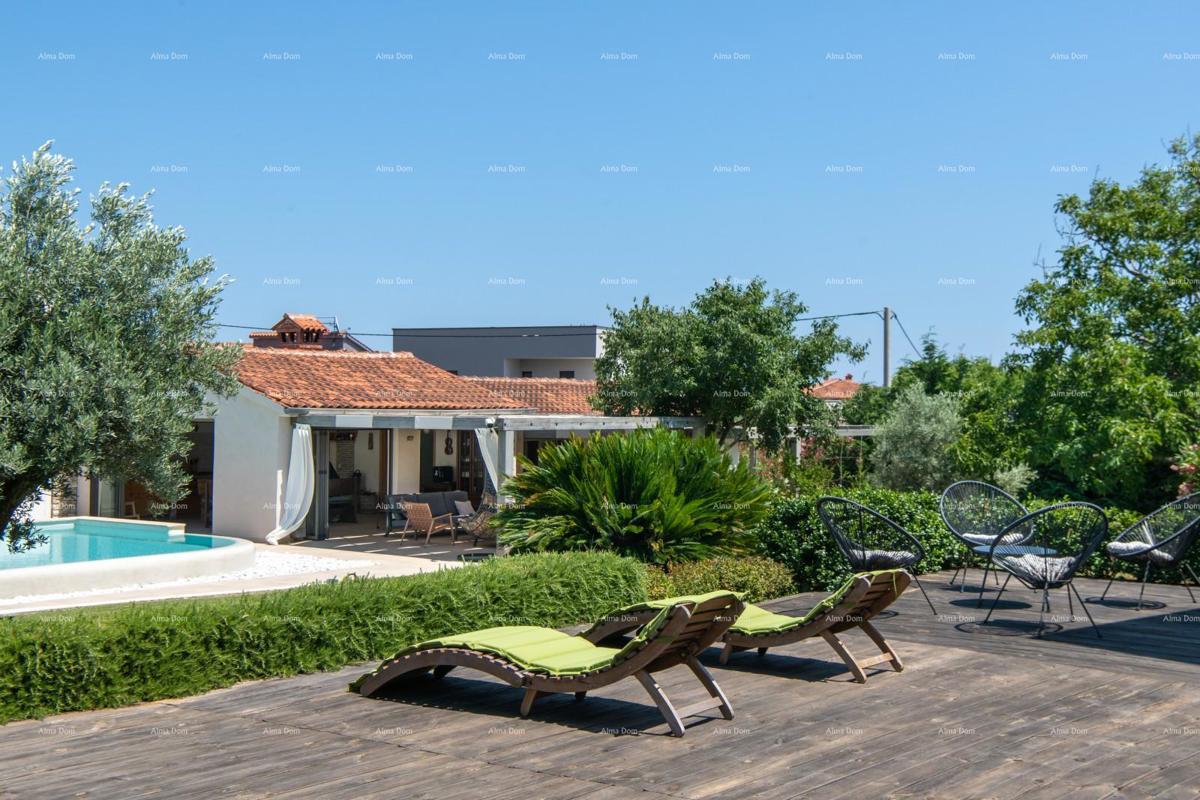 Vendita - villa di lusso con piscina e struttura aggiuntiva, su ampio terreno, Ližnjan!