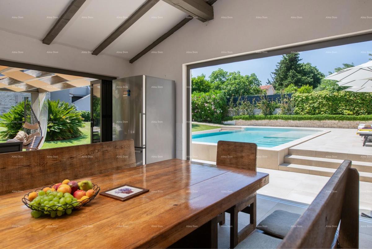 Vendita - villa di lusso con piscina e struttura aggiuntiva, su ampio terreno, Ližnjan!