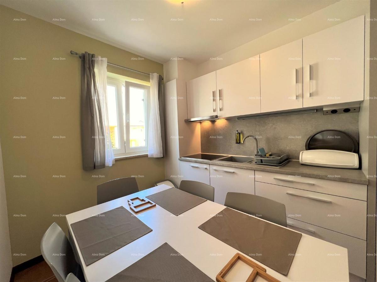 Appartamento a Medulin, a 150 m dalla spiaggia. Pošesi.