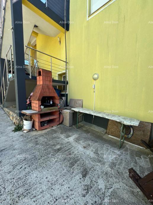 Fažana – Casa con 3 unità abitative, a 200 m dal mare