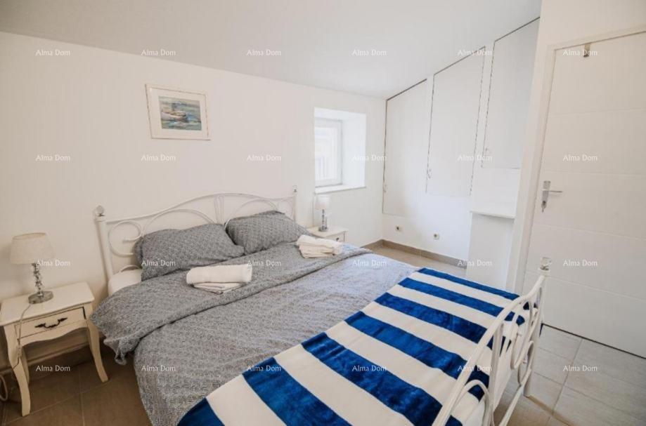 Vendita - Casa in centro, a soli 50 m dal mare, Umago!