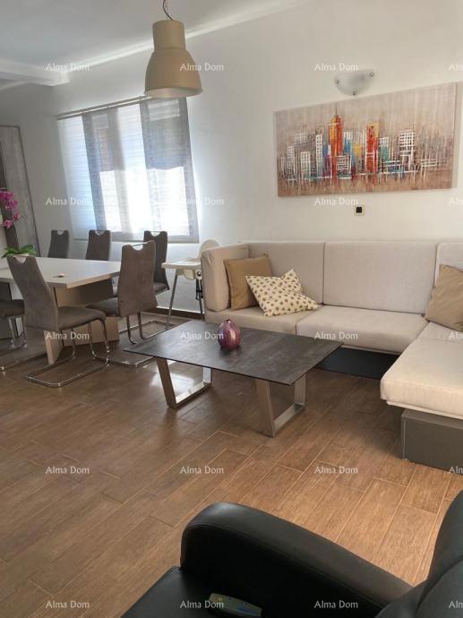 In vendita casa, 200 m², Raša