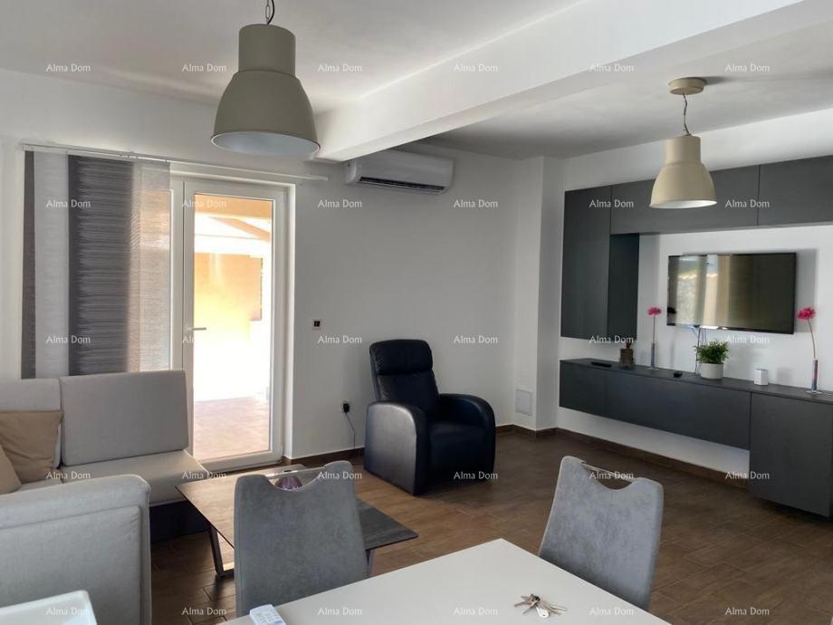 In vendita casa, 200 m², Raša