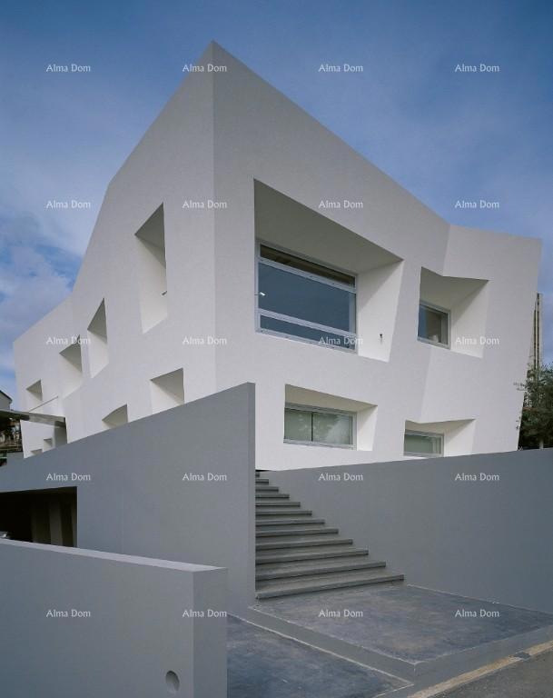 Pola/Veruda! Casa indipendente in una posizione privilegiata!