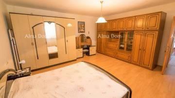 Autentica proprietà istriana vicino a Žminj – casa con grande potenziale!