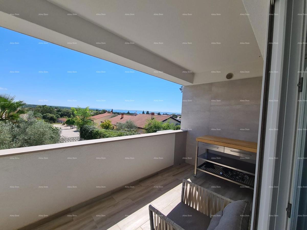 Barbariga – Ampio appartamento con vista mare