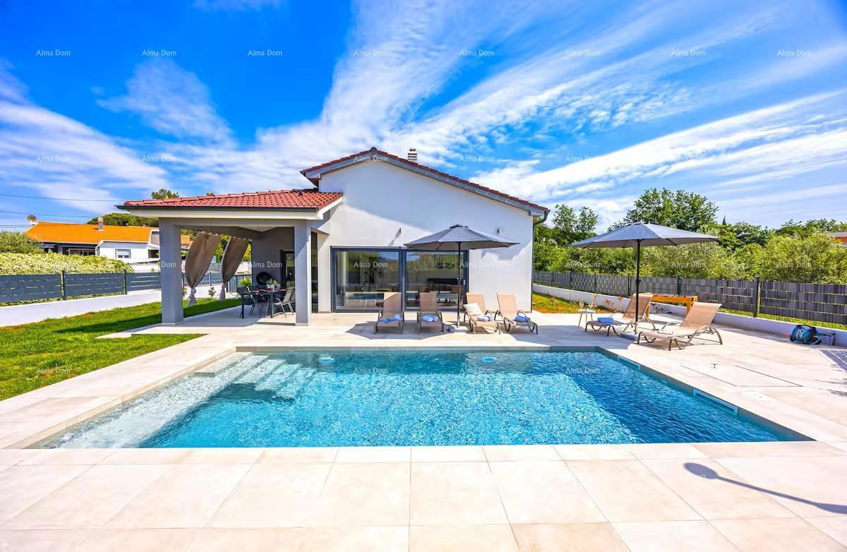 Pomer. Nuova villa indipendente con piscina.