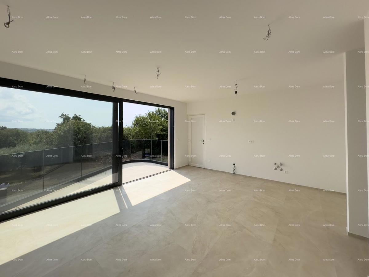 Vendiamo appartamento con grande terrazza sul tetto!