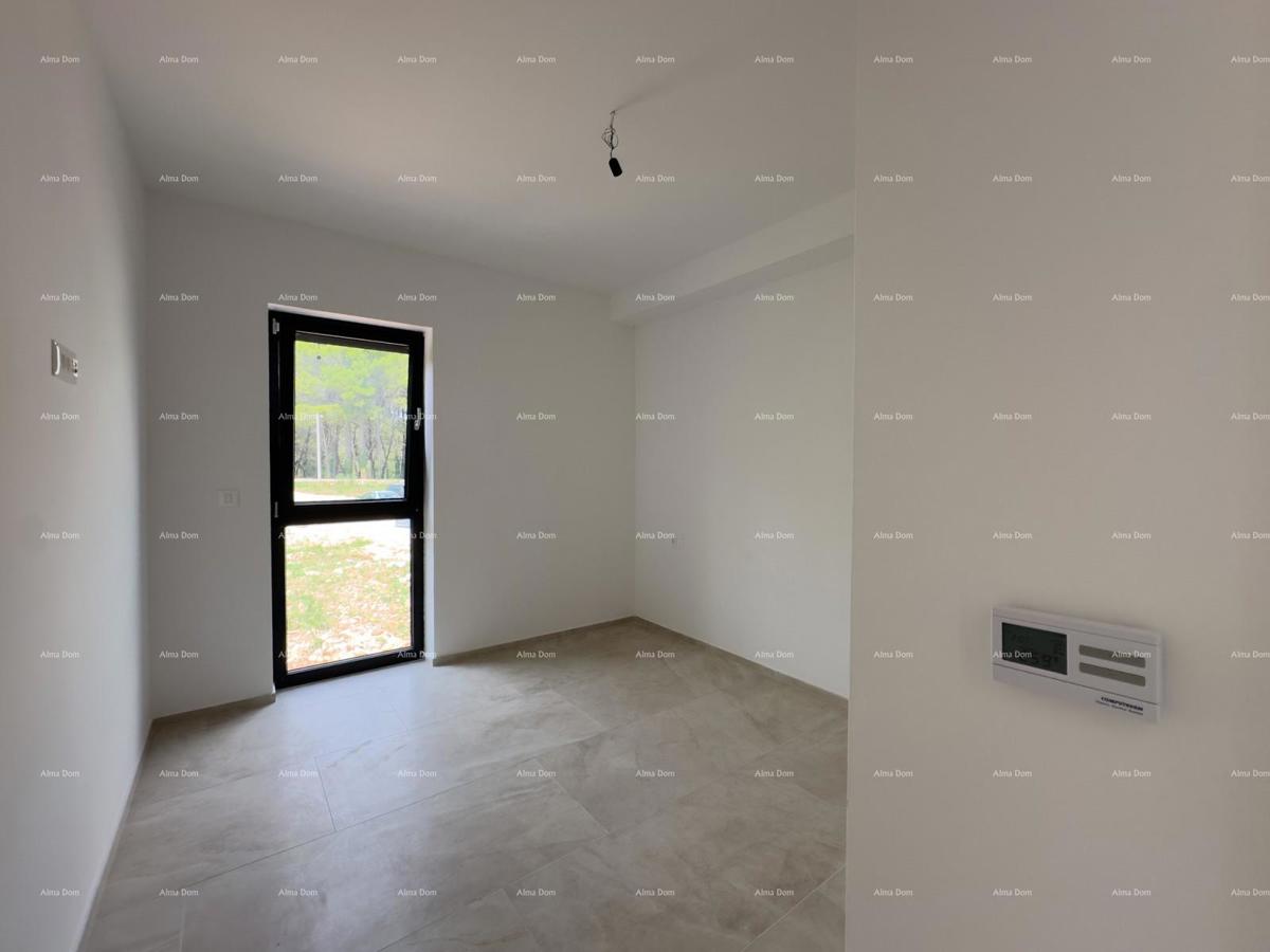 Vendiamo appartamento con grande terrazza sul tetto!