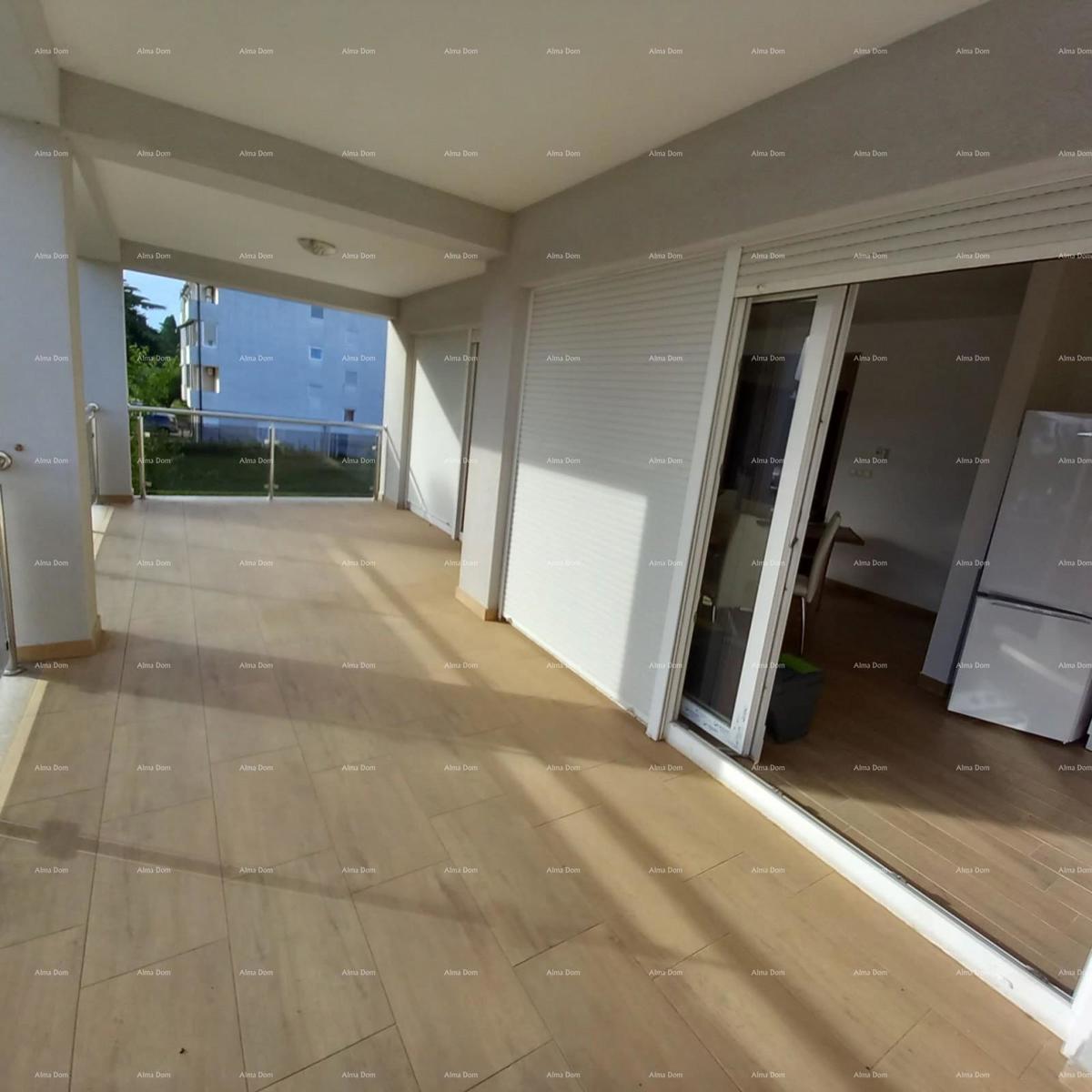 Vendita di un appartamento arredato con posto auto in ottima posizione, Fažana!