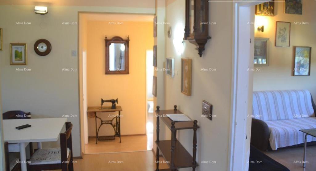 Lungomare – Pola, appartamento con ampia terrazza e giardino