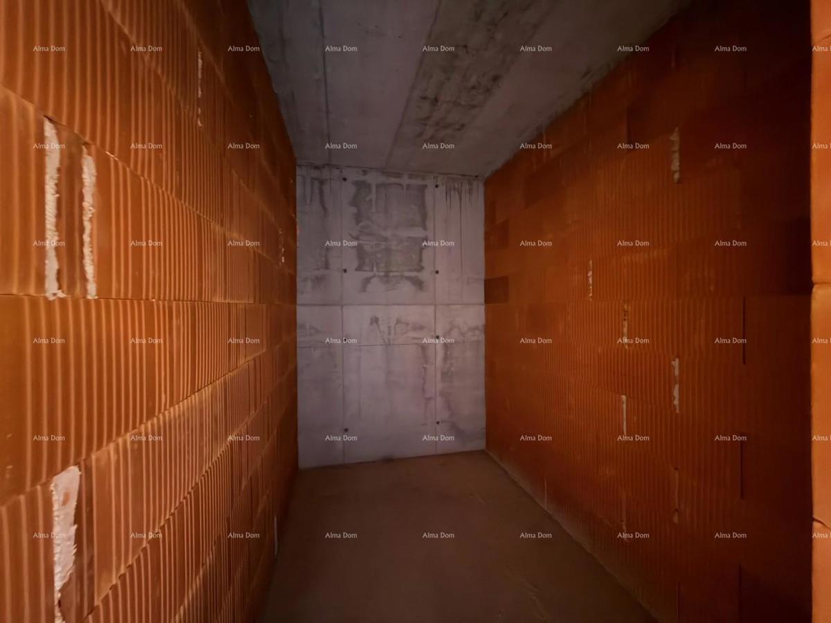 Nuova costruzione, ottima posizione.