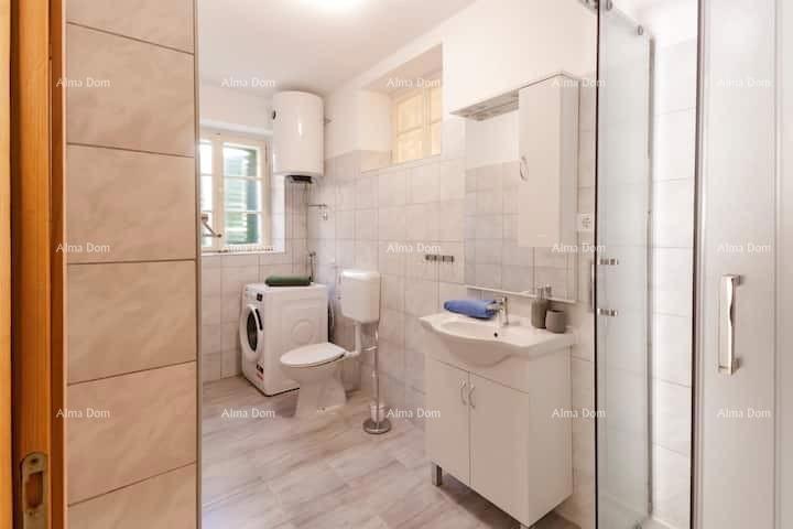 Vendita di una bella casa ristrutturata in Istria con cisterna, Marčana!