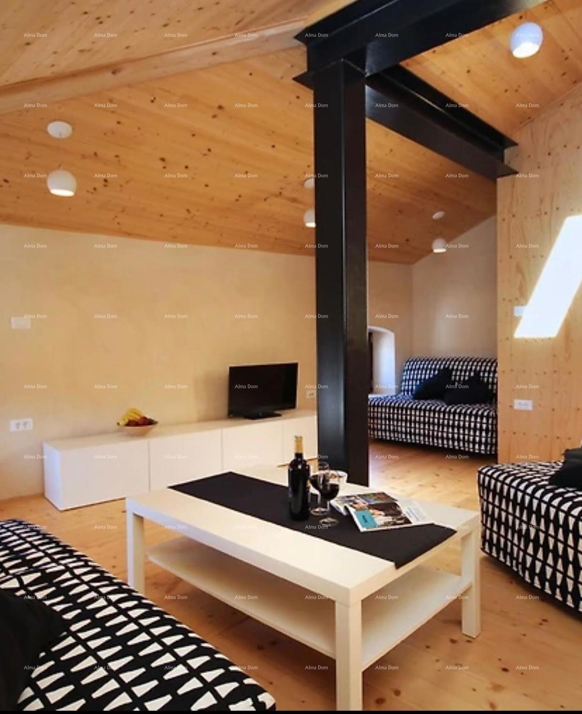 Rinnovata! Vendita di una vecchia villa del 17° secolo a Vodnjan.