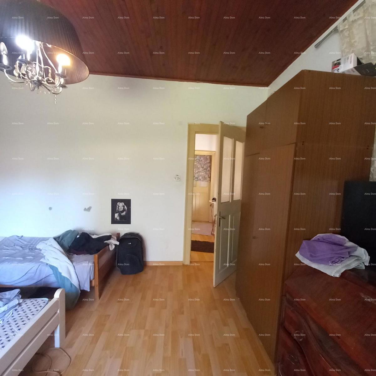 Pula! Appartamento con grande giardino e terrazza.