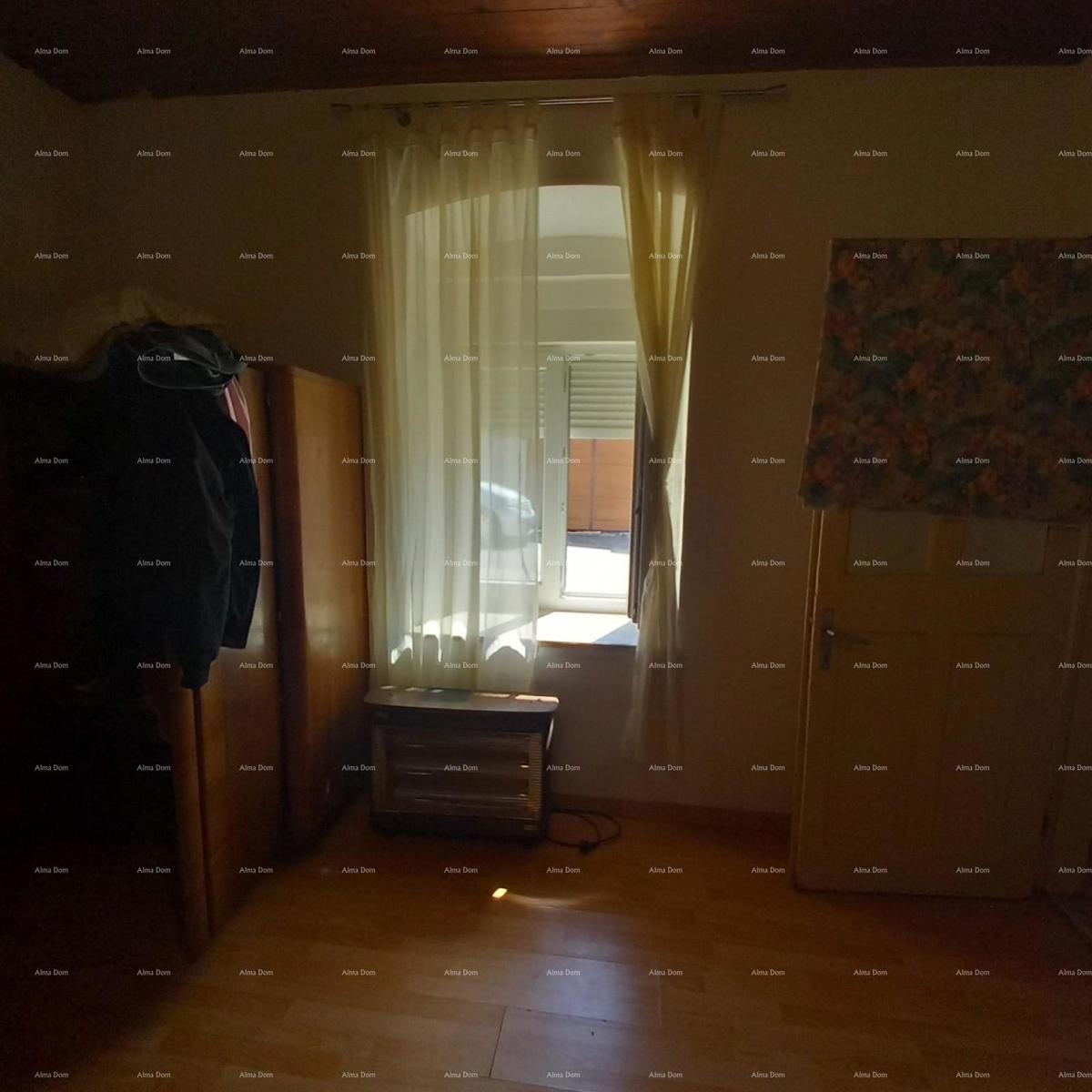 Pula! Appartamento con grande giardino e terrazza.