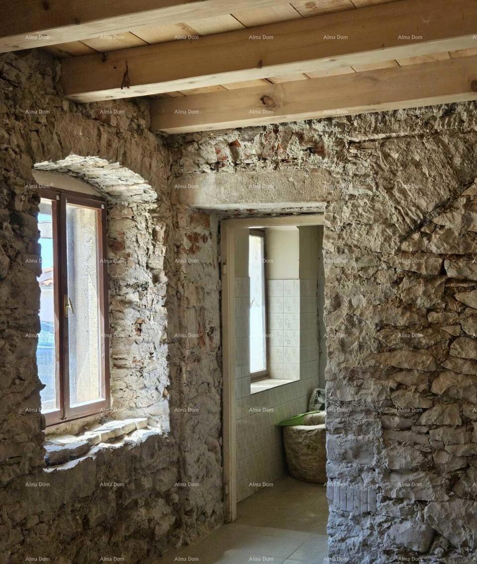 In vendita autentica casa in pietra istriana vicino a Brtonigla