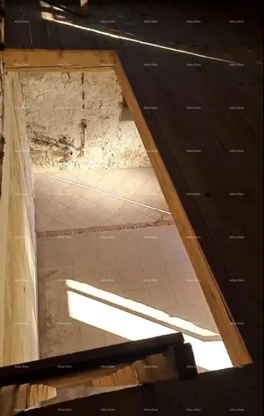 In vendita autentica casa in pietra istriana vicino a Brtonigla