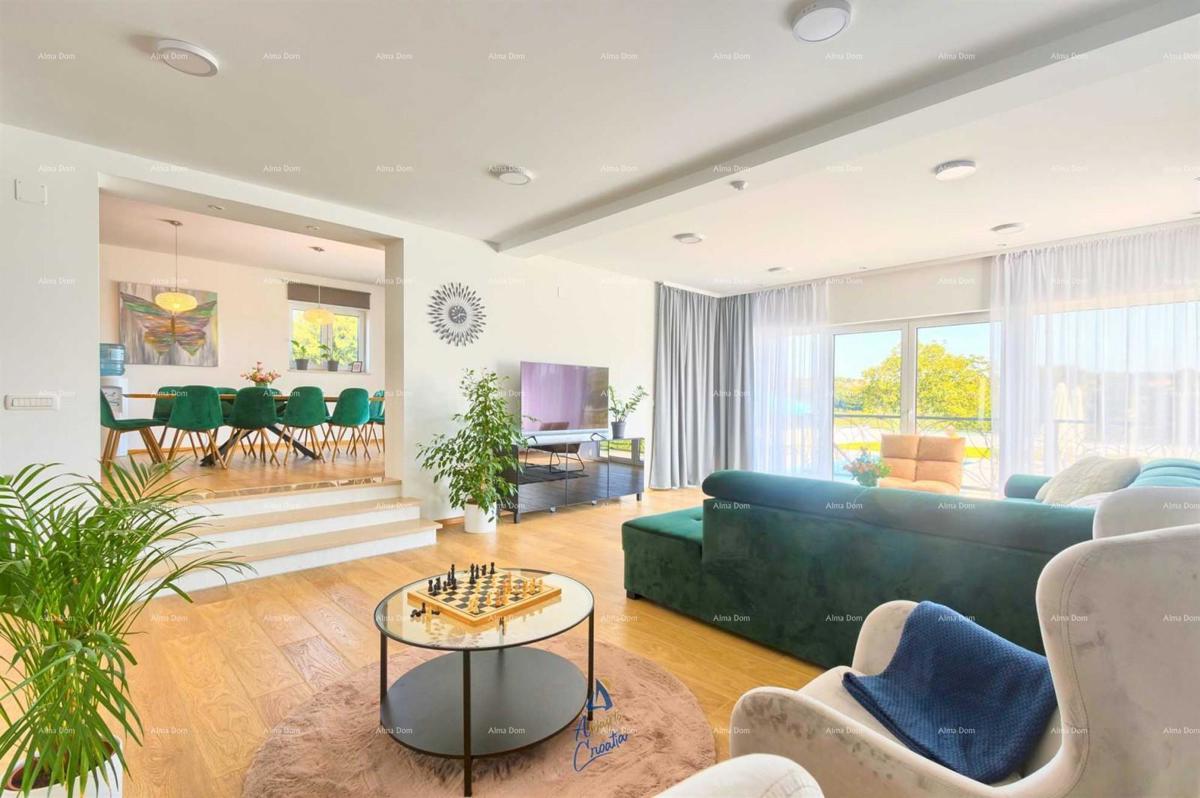 Fažana! Bella villa con piscina.