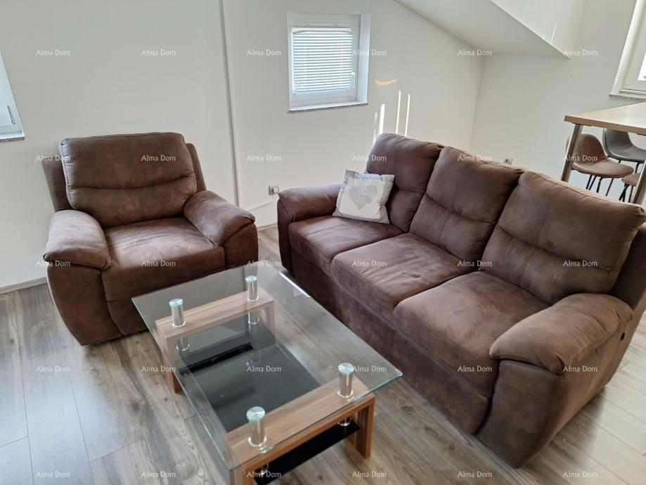 TAR – VABRIGA, STAN IN MANSARDA, 84 m2