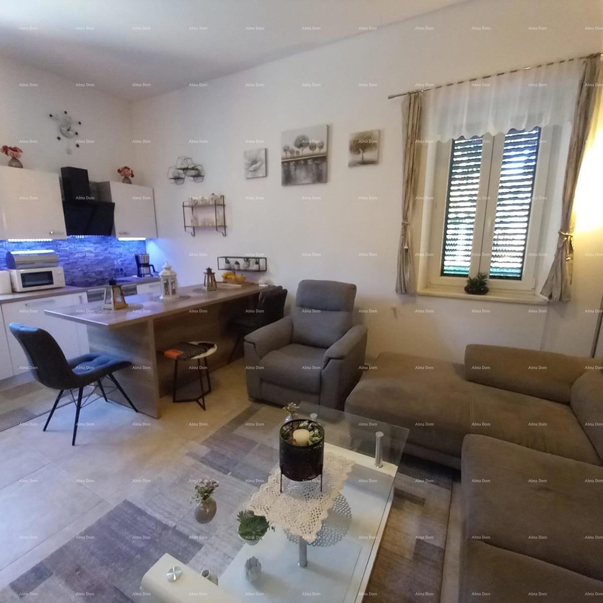 In vendita appartamento con giardino, a 250 m dal mare