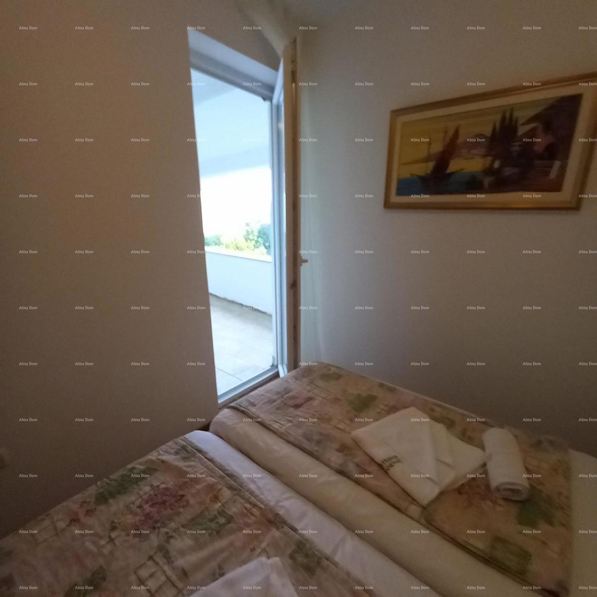 IN VENDITA – Casa con due appartamenti separati, Premantura