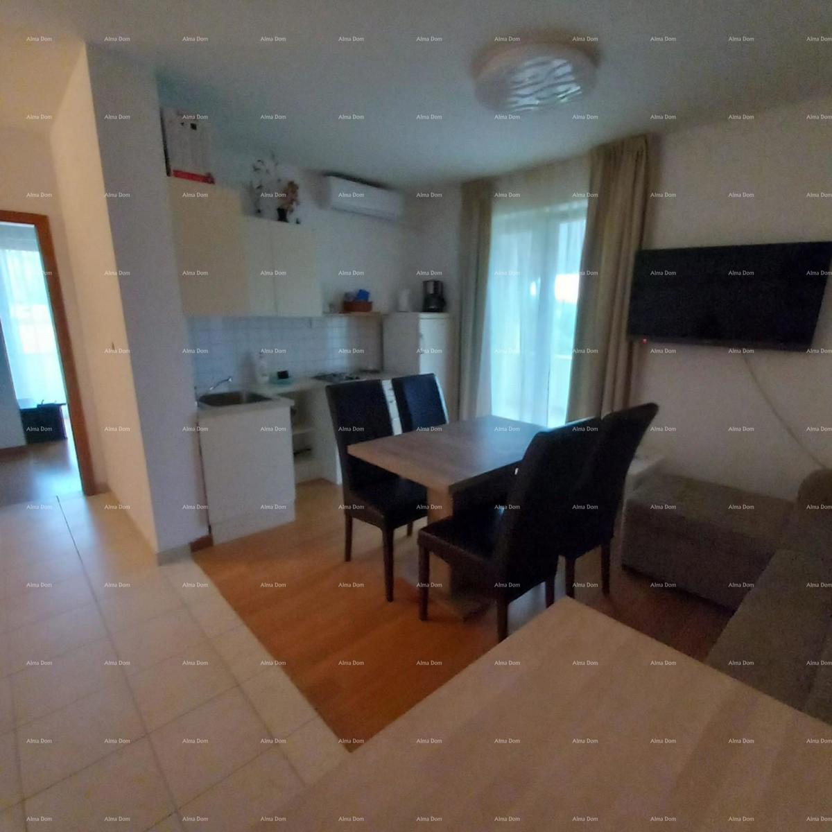 IN VENDITA – Casa con due appartamenti separati, Premantura