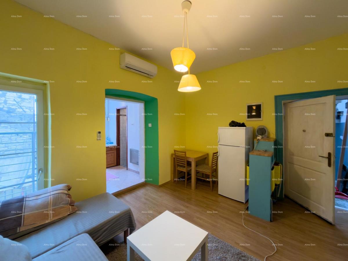 Appartamento con una camera da letto a Pola in vendita