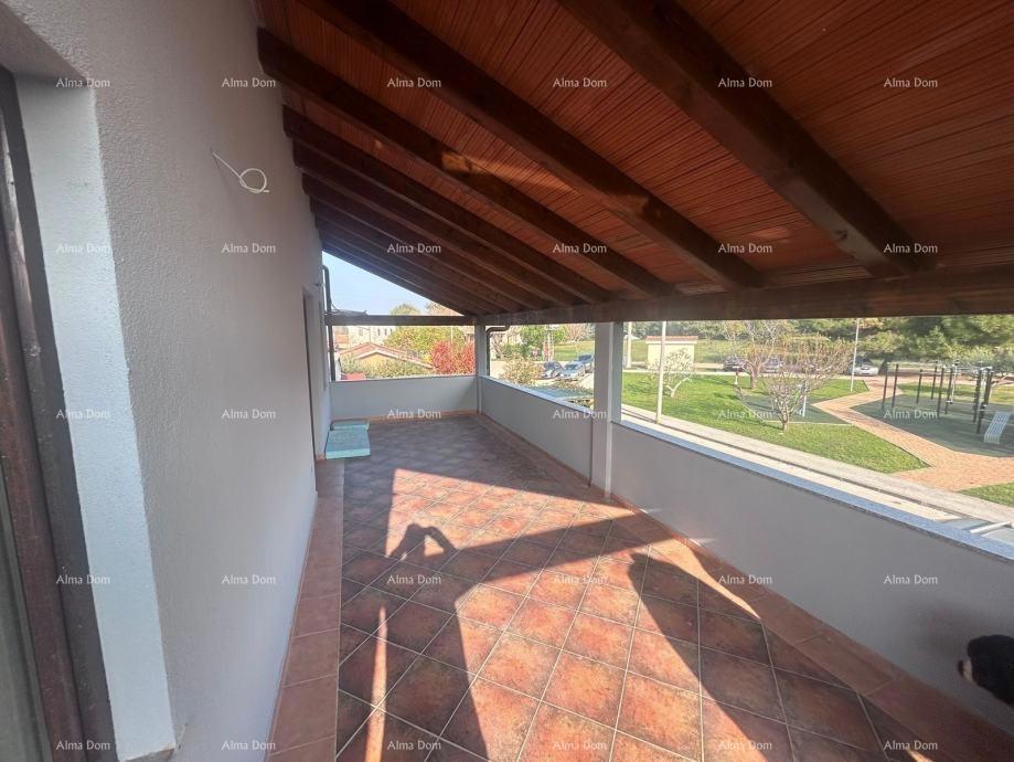 Poreč – casa familiare con due unità abitative