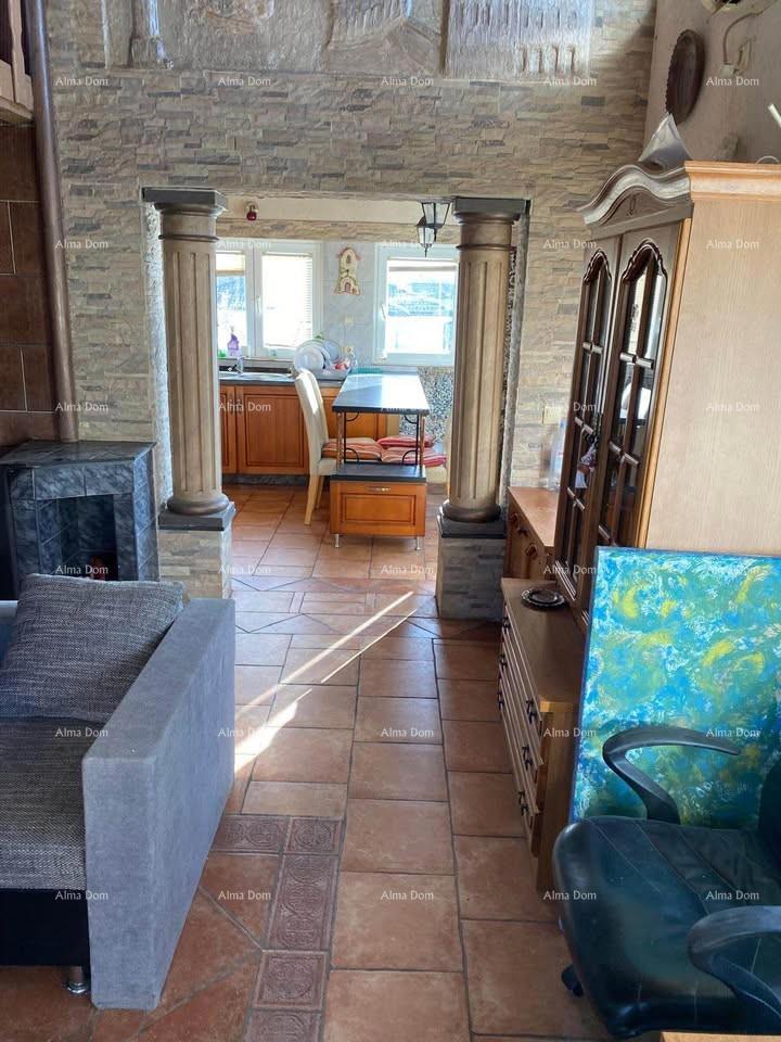 In vendita appartamento in un tranquillo quartiere a Musalež, vicino a Poreč.